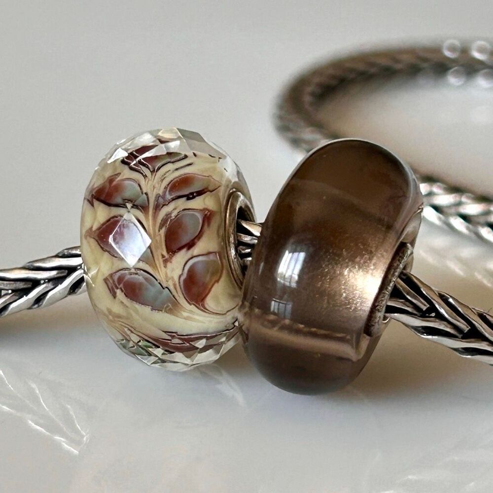 TROLLBEADS Swaying Leaves Facet LAA 925S & Macrow Smooth Smoky Brown Quartz - Picture 4 of 9